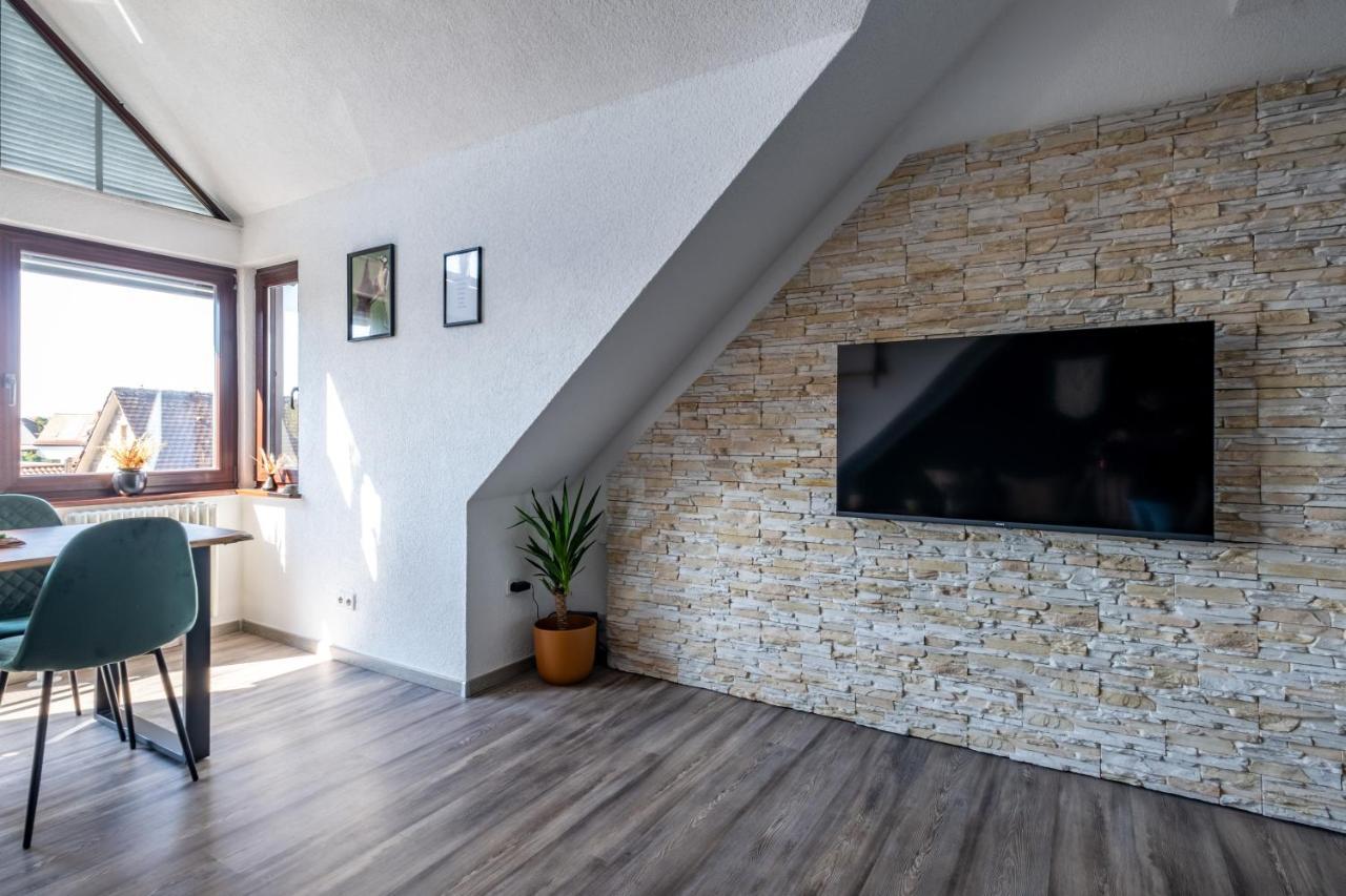 Nature Terminal Apartment - Unterwegs Zuhause Steinenbronn Exterior photo