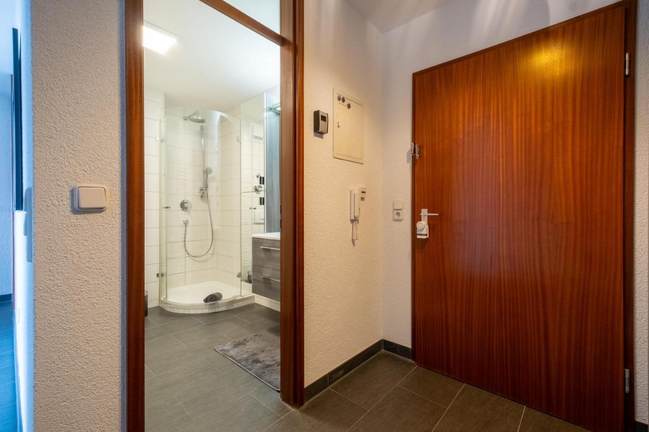 Nature Terminal Apartment - Unterwegs Zuhause Steinenbronn Exterior photo
